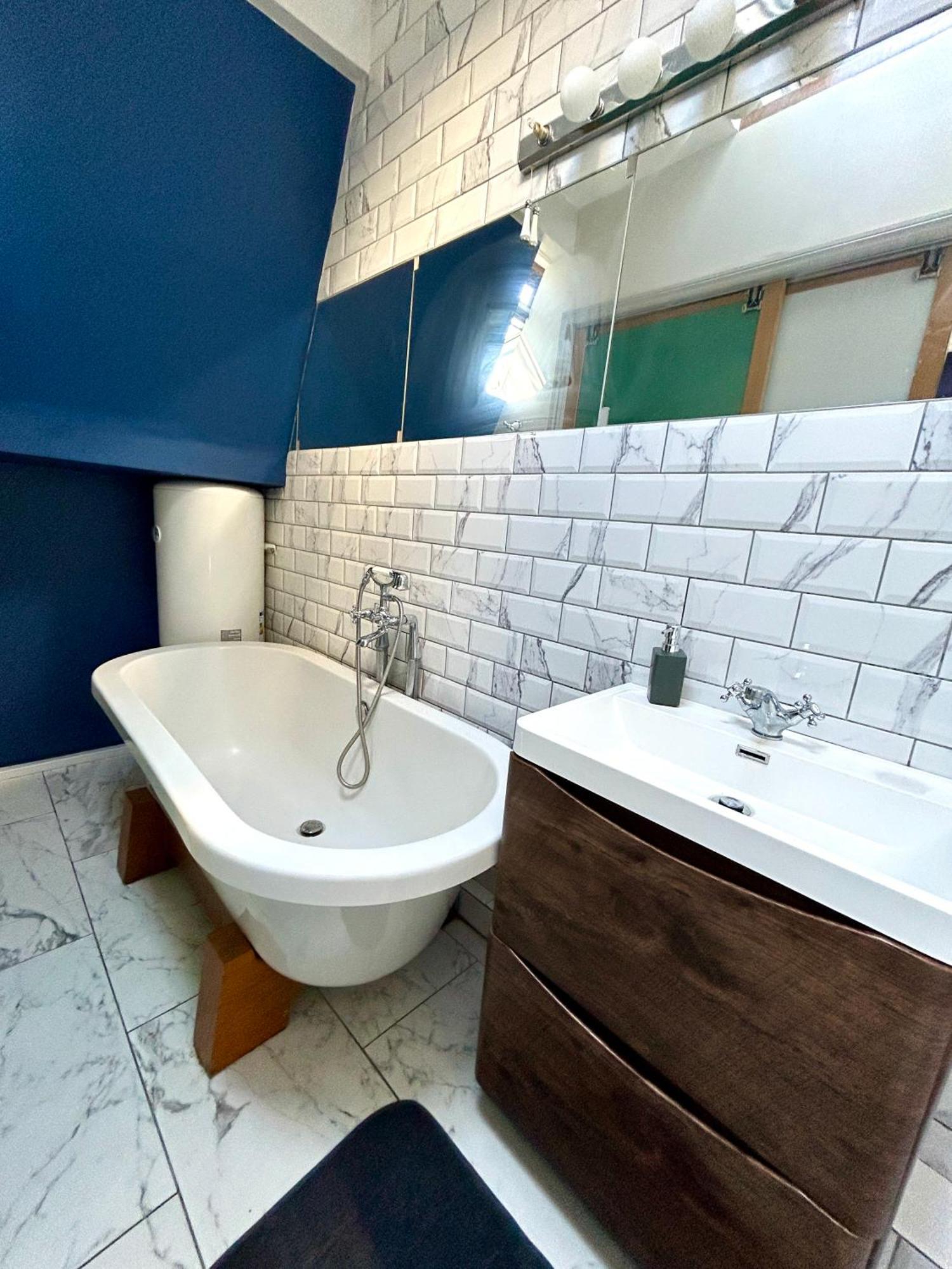 Central Brighton Stylish Studio Apartment Bagian luar foto
